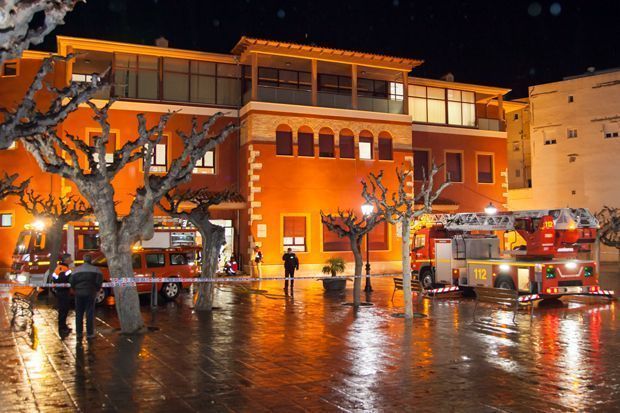 bomberos muro
