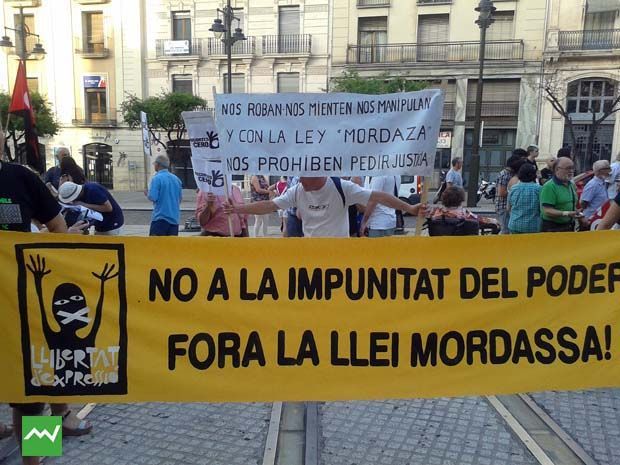 llei mordassa alcoi pancarta